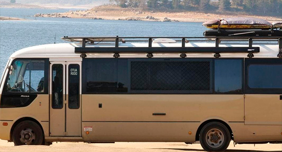   mitsubishi rosa