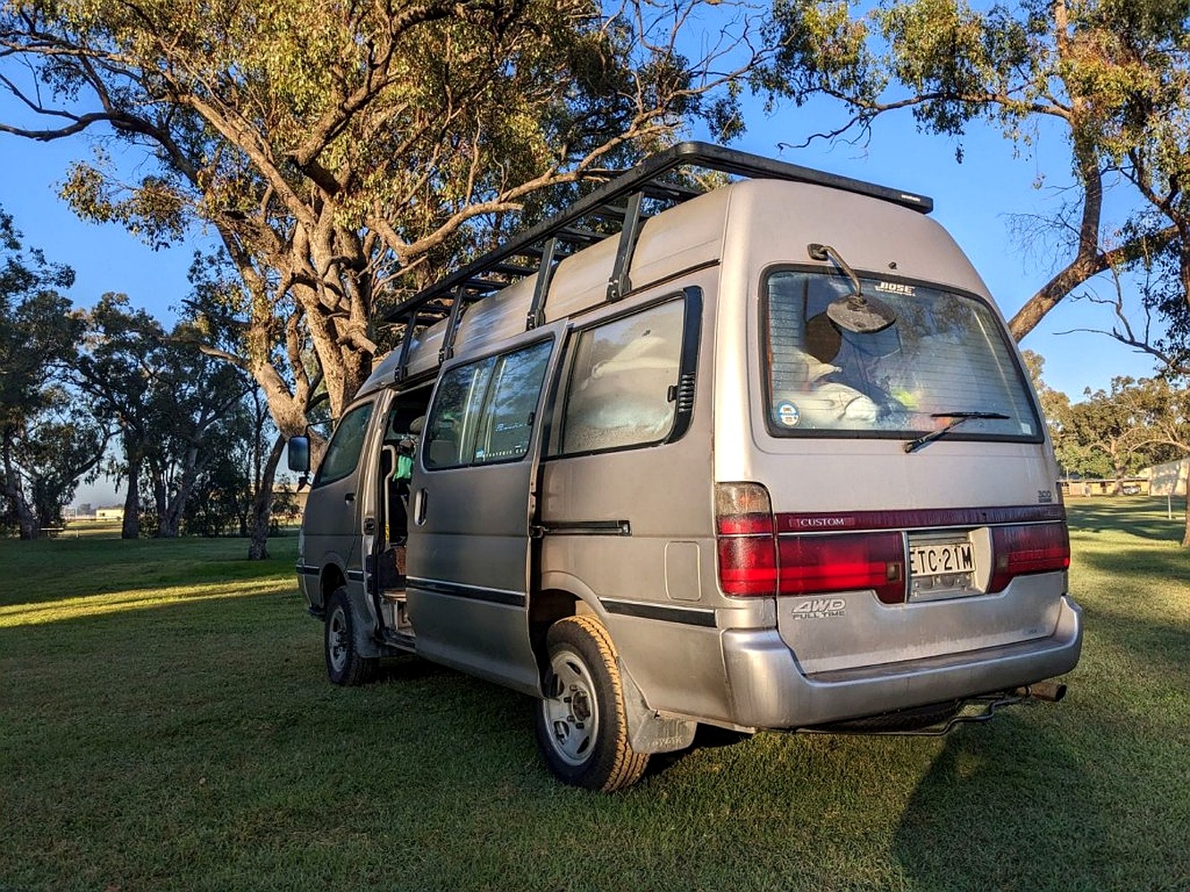 Ozroofracks | Vw Crafter Roof Racks