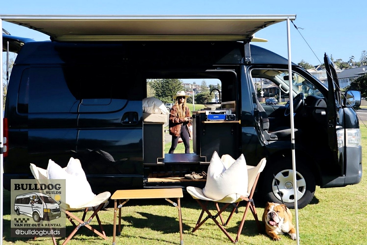 Ozroofracks | Toyota Commuter Roof Racks