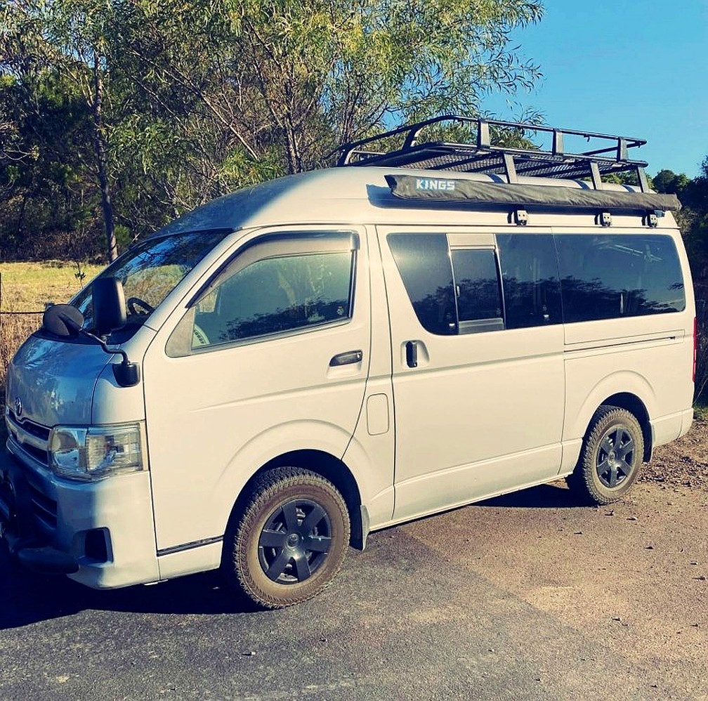 Ozroofracks | Roof Rack Gutter Mount Brackets