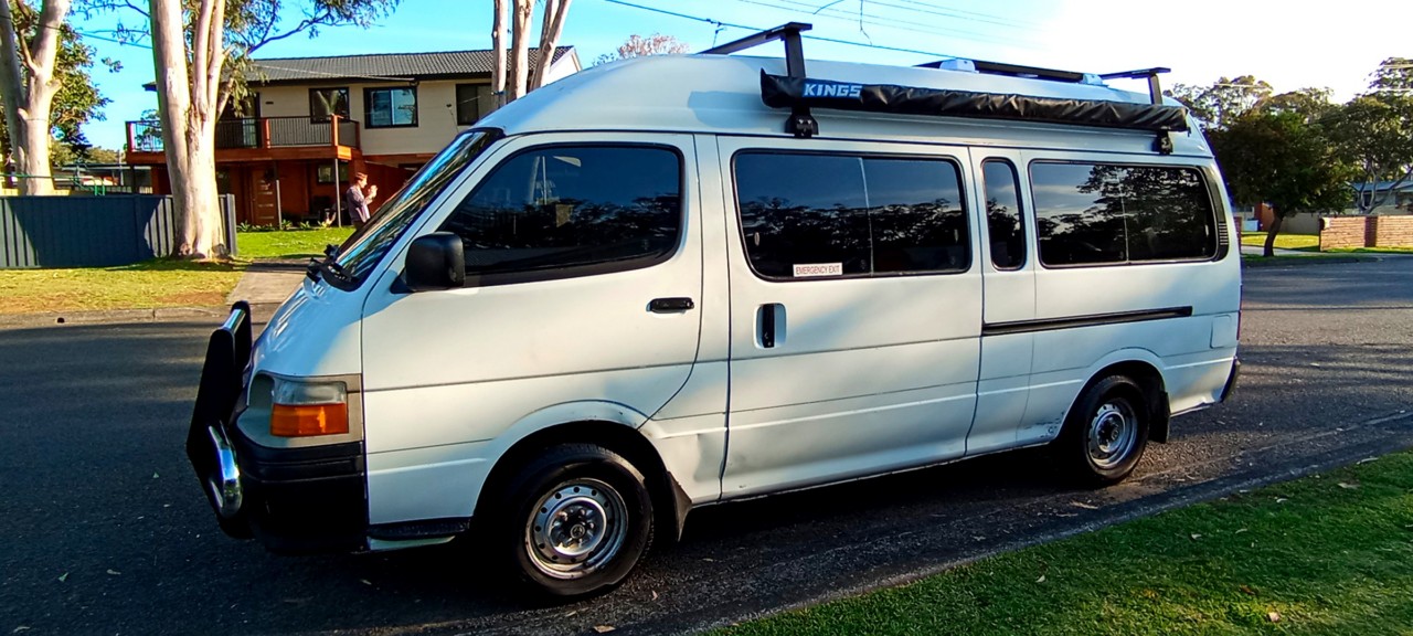 Ozroofracks | Nissan Homy Roof Racks