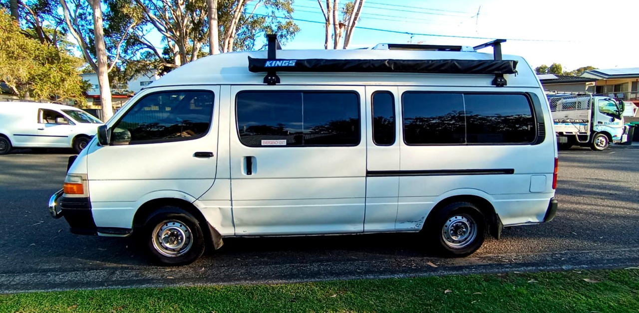 Ozroofracks | Toyota Coaster Roof Racks