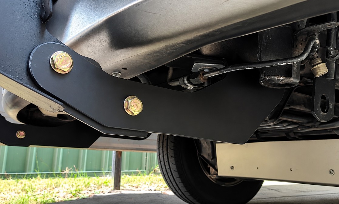 OZ70 Bullbar Mount Bracket for Hiace