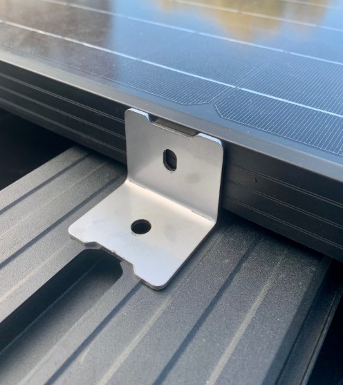 Soporte angular para panel solar